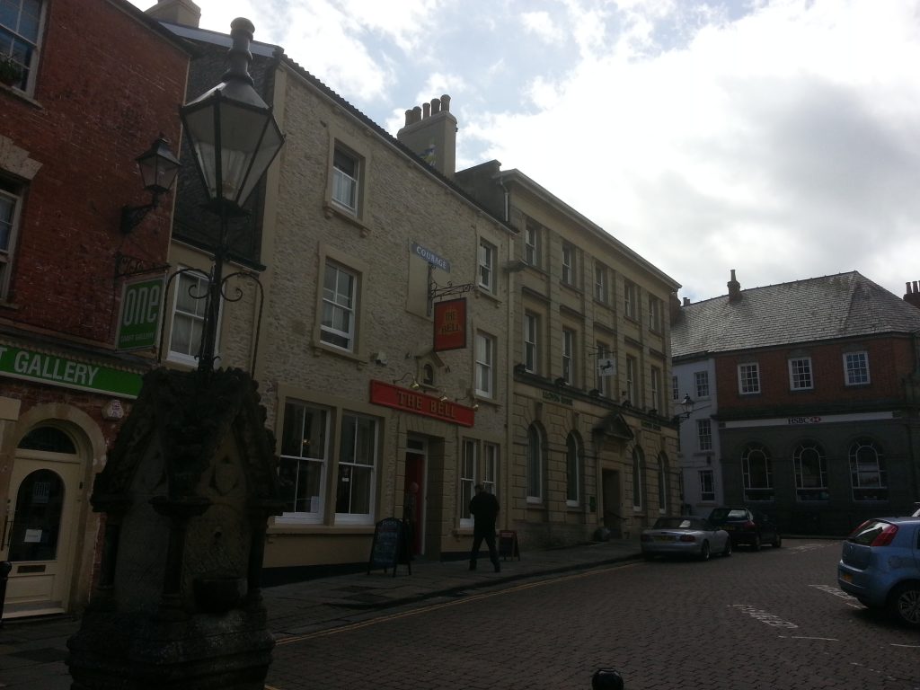 Photo of the Bell public house in Shepton Mallet by Alan Dedman