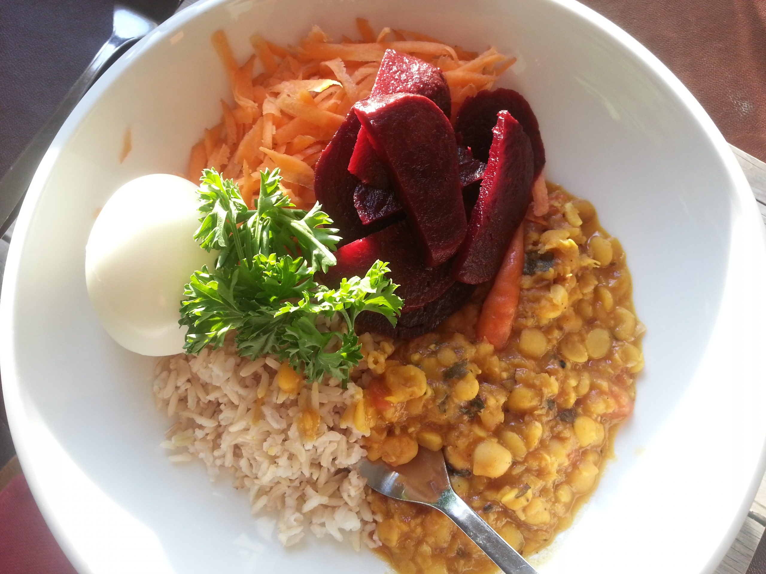 Yoga for Blokes Egg, beetroot, daal, rice, carrot, parsley